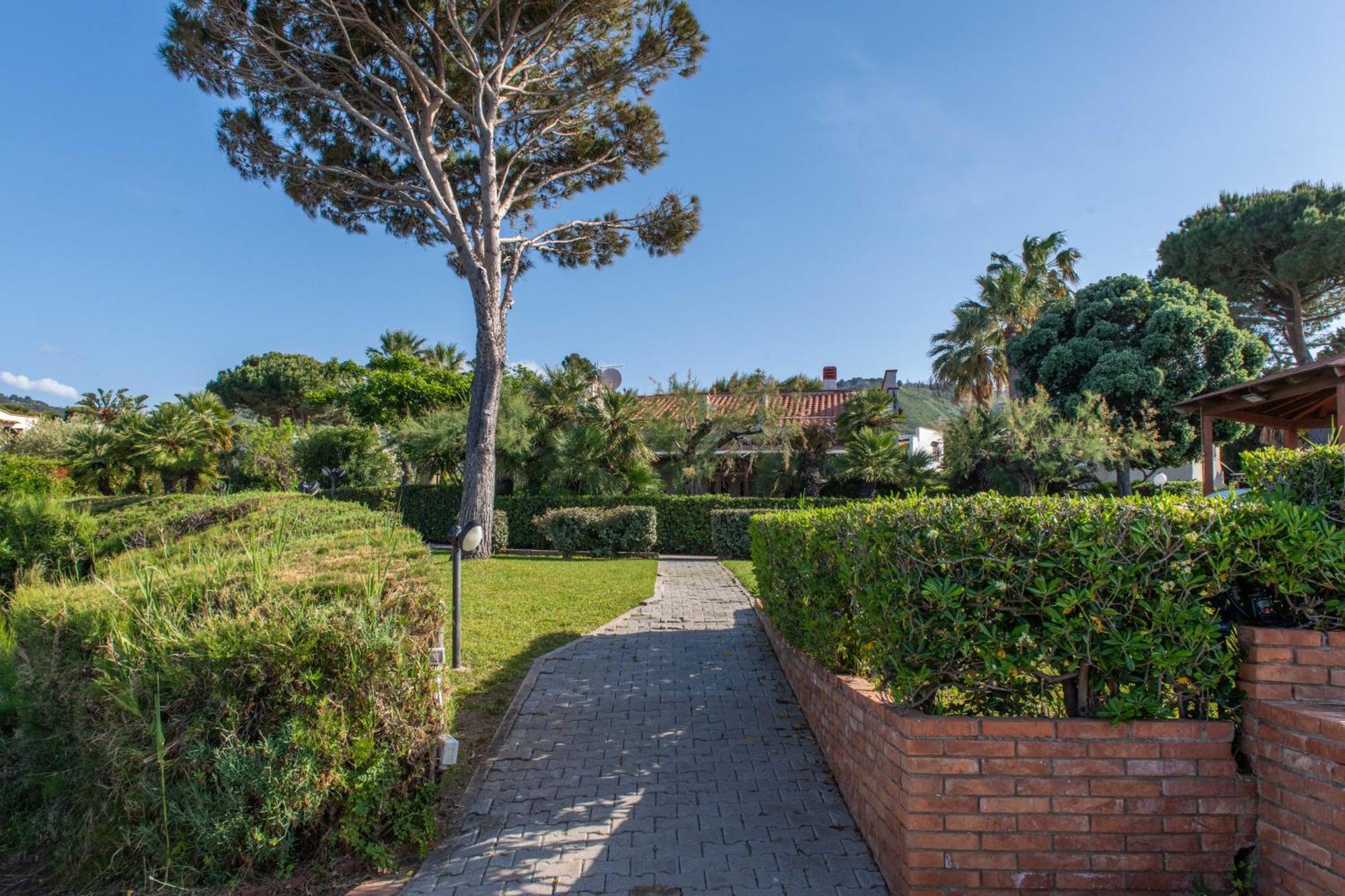 Giulia Fronte Mare Con Privata