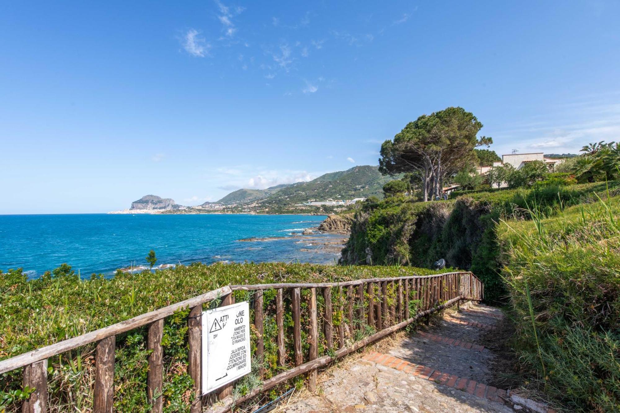 Giulia Fronte Mare Con Privata Cefalù