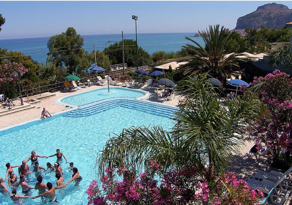 Santa Lucia Le Sabbie D'oro Hotel 4*