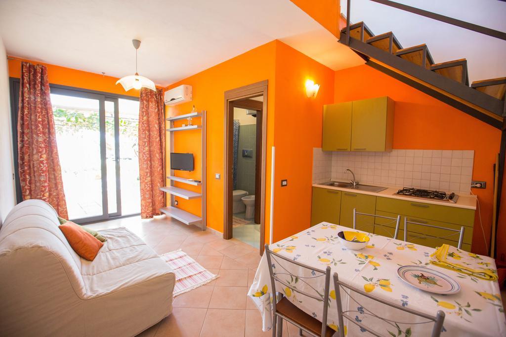 Ogliastro Sul Mare Holiday home Cefalu