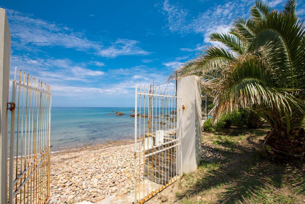 Ogliastro Sul Mare Cefalu