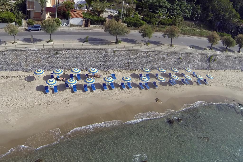 Tourist Cefalù
