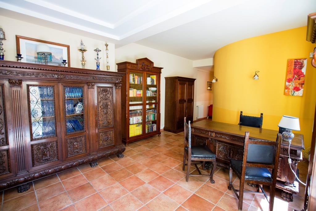 Cristian Villa Cefalu