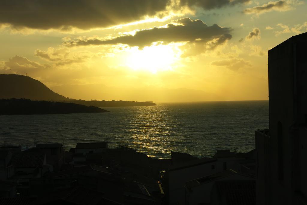 Arias - La Del Duomo Cefalu