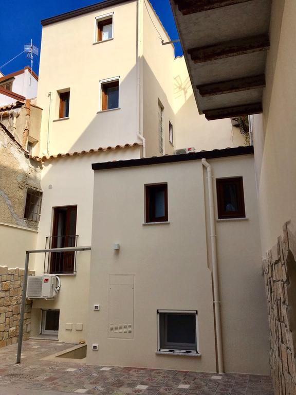 Mandralisca Garden Cefalu