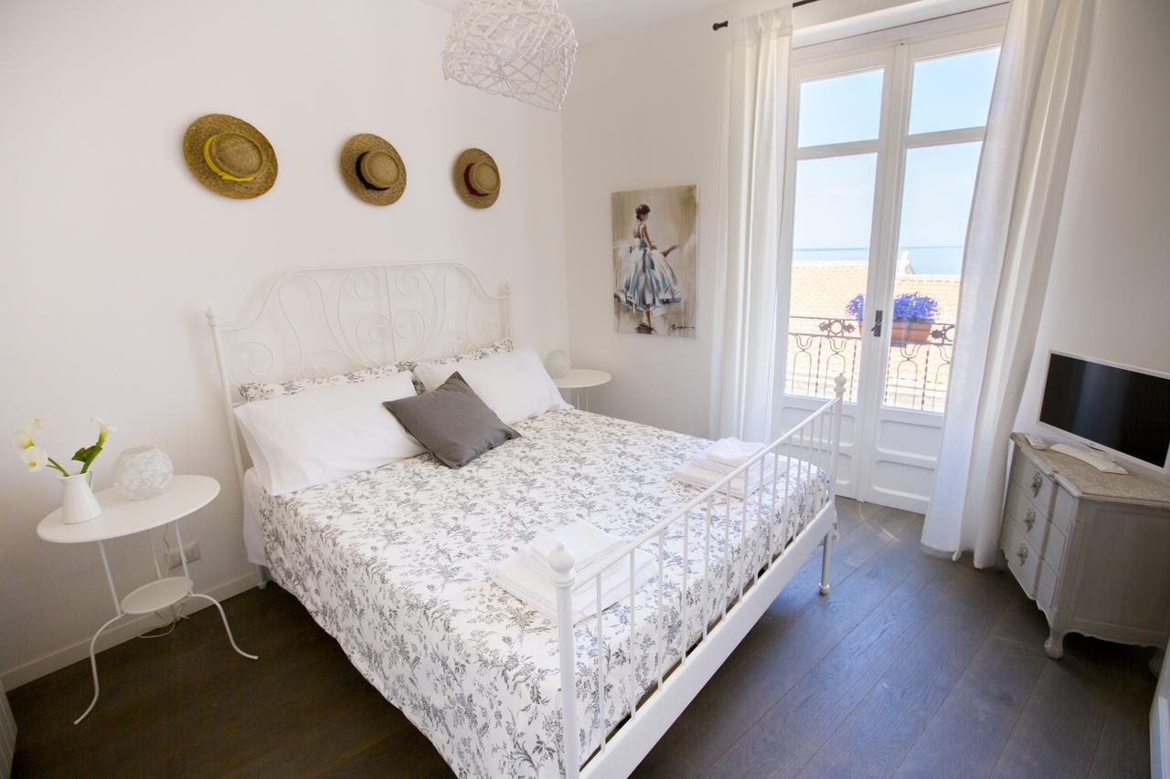 Azzurro Bed & Breakfast Cefalu