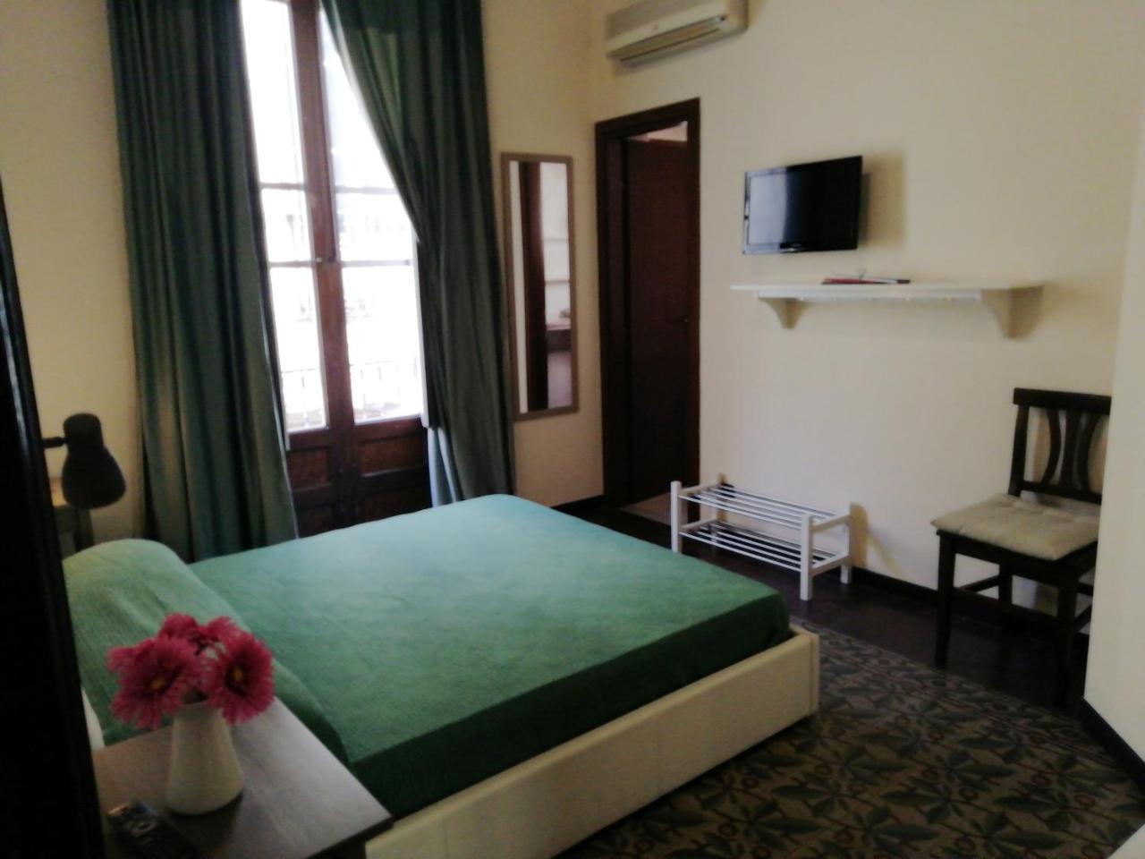 Bed & Breakfast Art Deco *