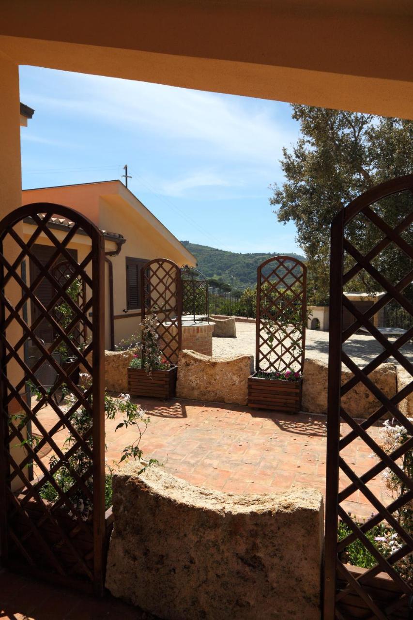 Sikelios Aparthotel 4*