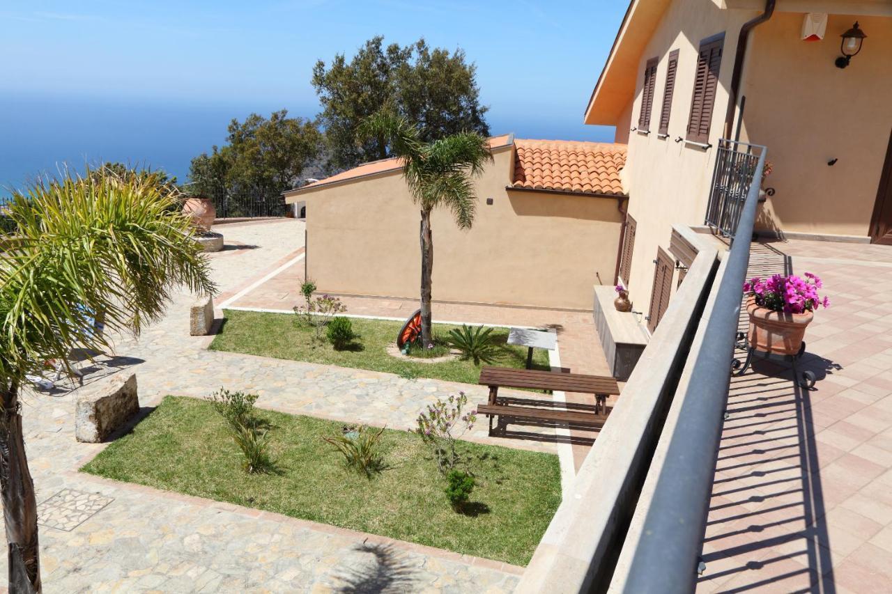 Sikelios 4*