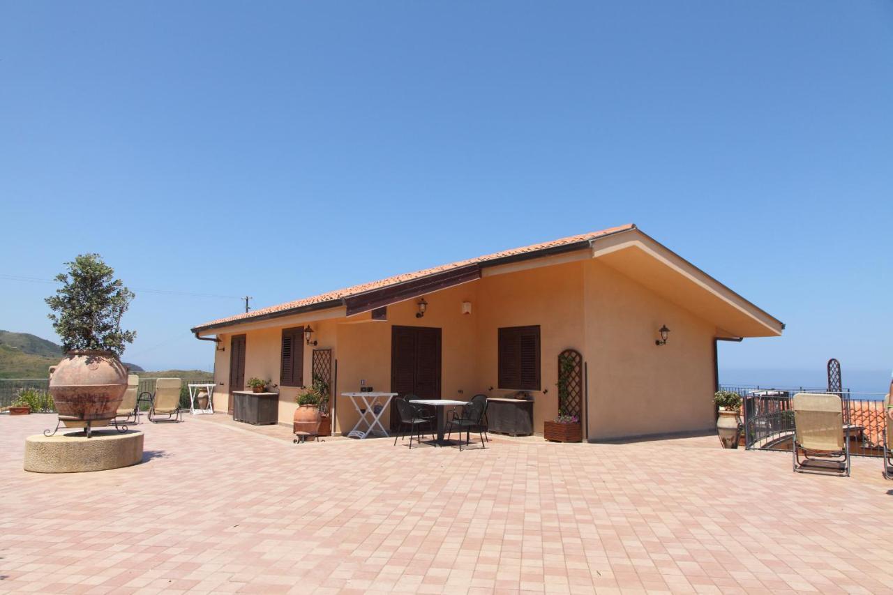 Sikelios Aparthotel 4*