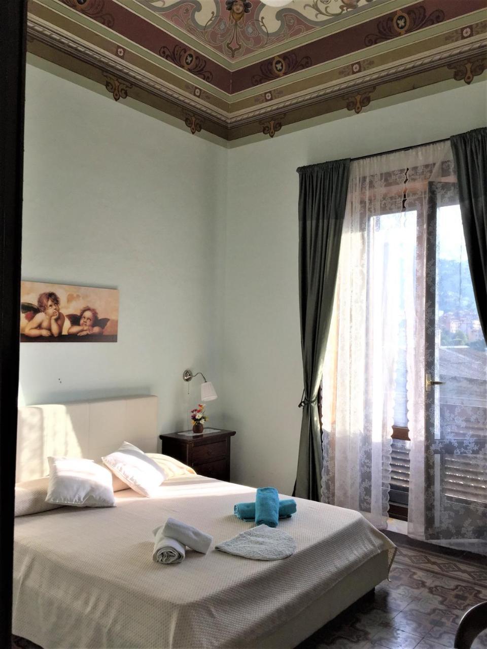Bed & Breakfast Art Deco *