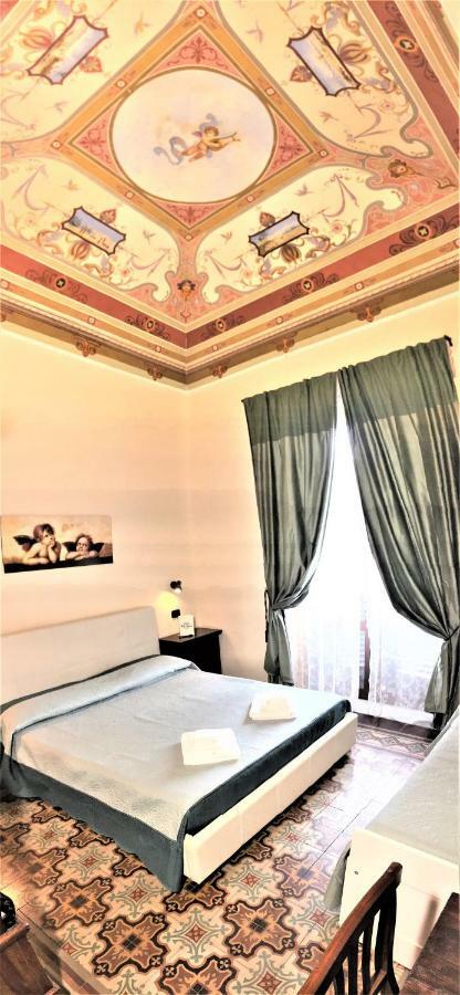 Art Deco B&B Bed & Breakfast *