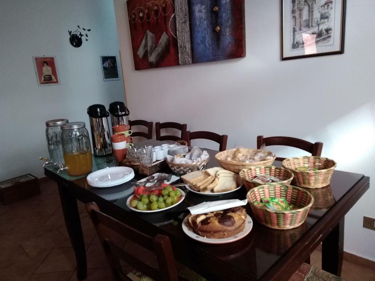 Alba Tra I Pini