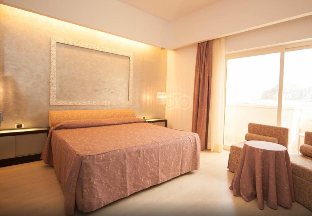 Hotel Santa Lucia Le Sabbie D'oro
