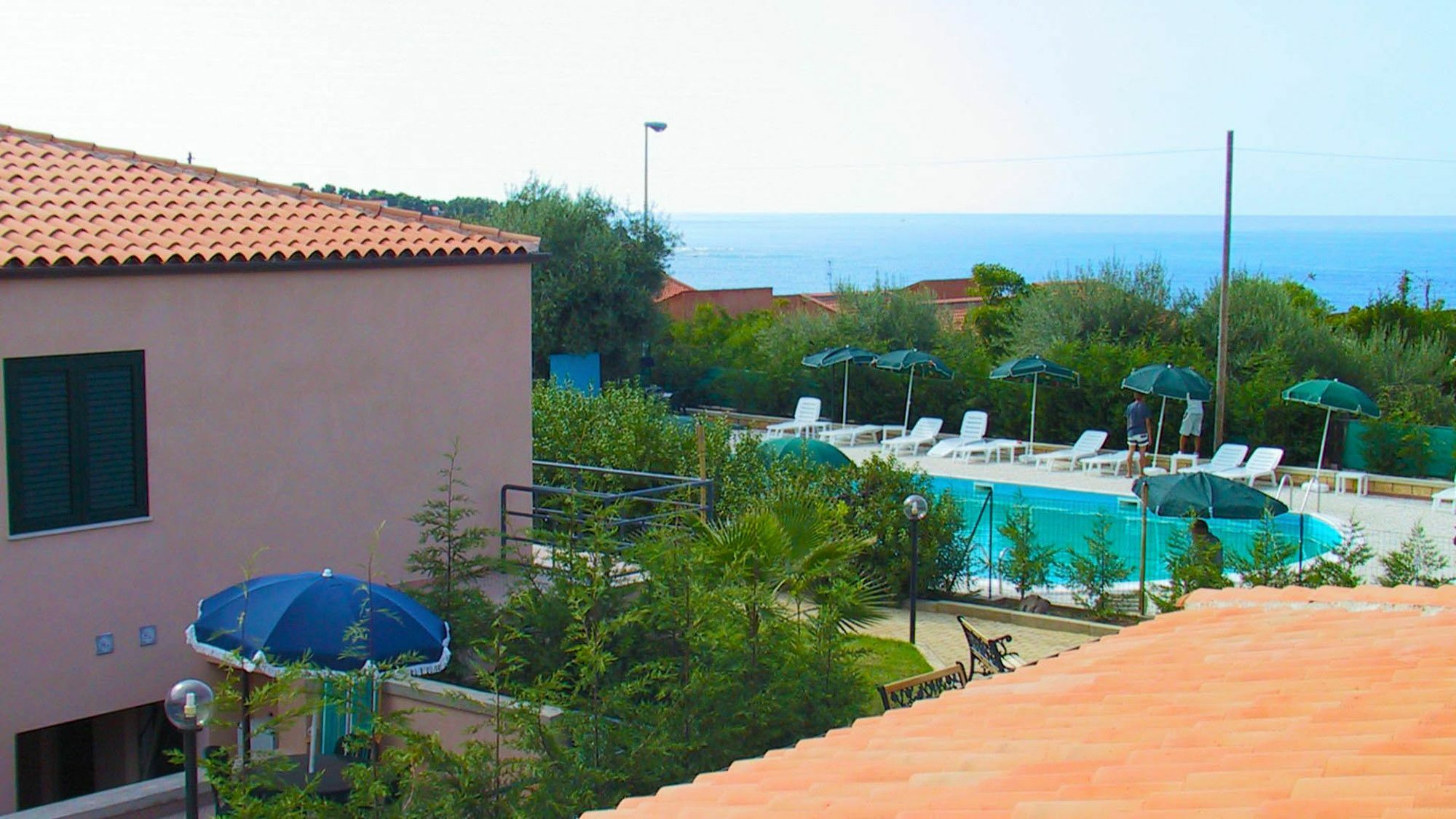 Excelsior Apartment *
