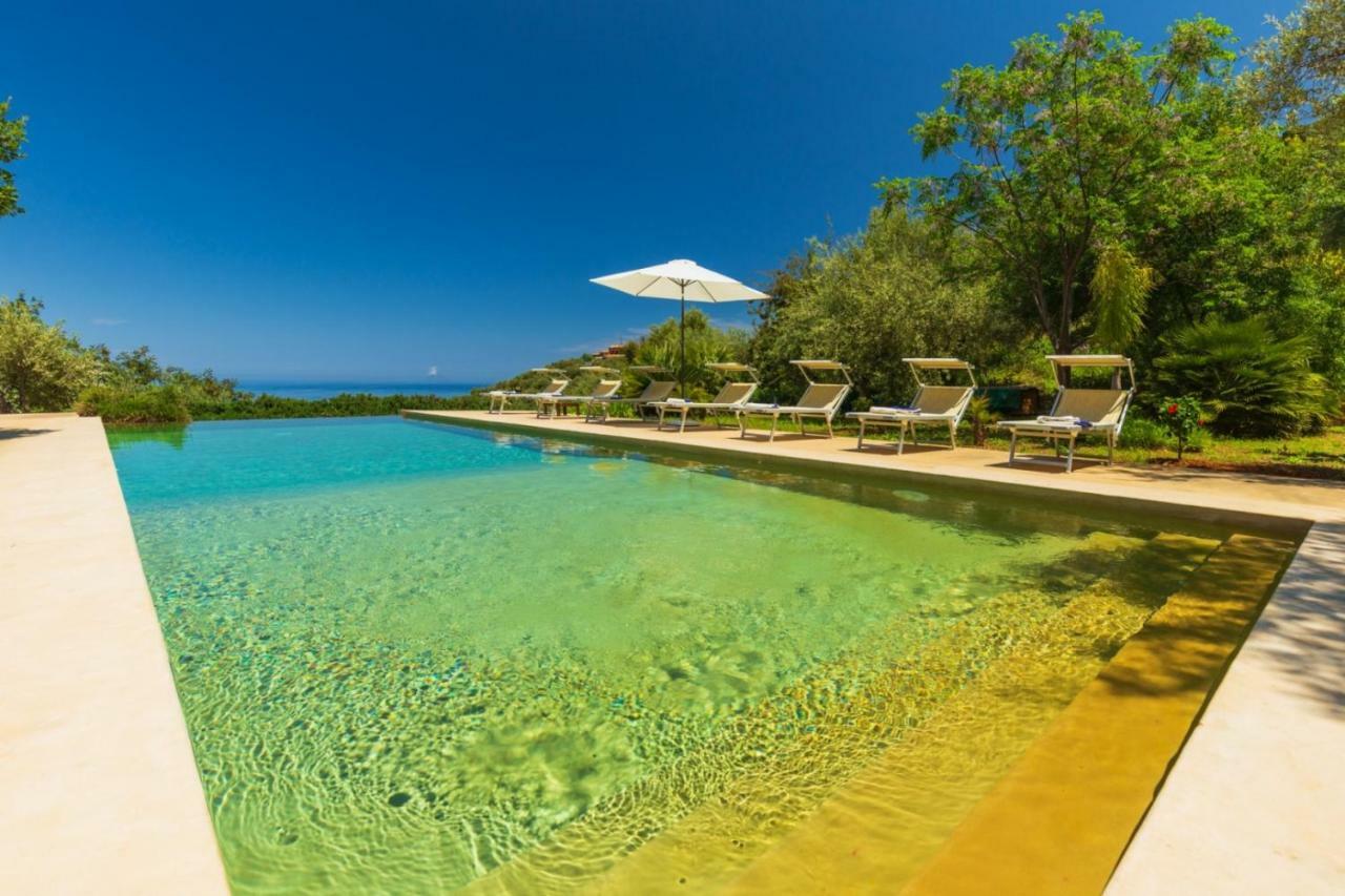 Arte Mare Blu * Cefalù