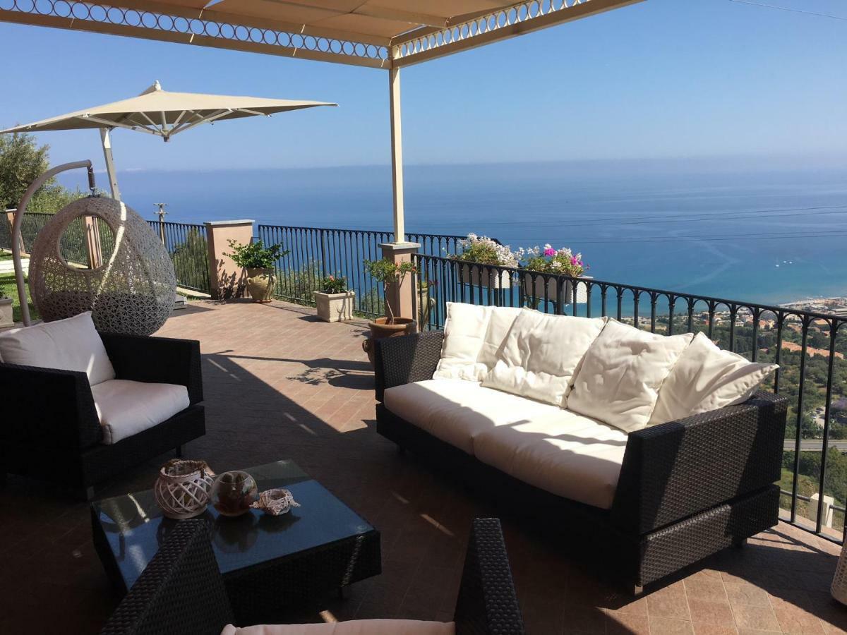 Angela Luxury Cefalu