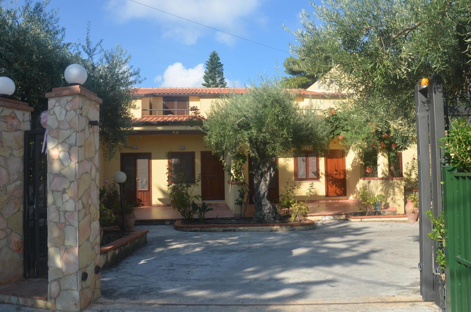 Holiday Apartamento *