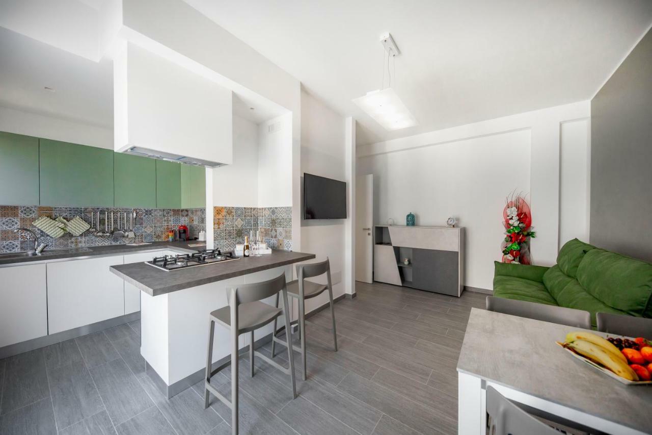 Apartment House Giardina