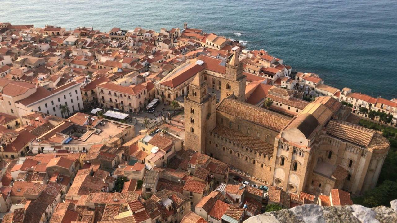 Dal Duomo Al Mare *