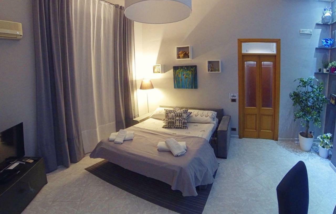 Cavour Holidays Cefalu