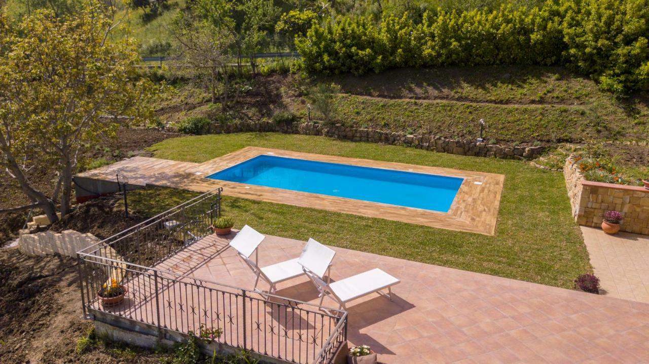 Lavanda Villa