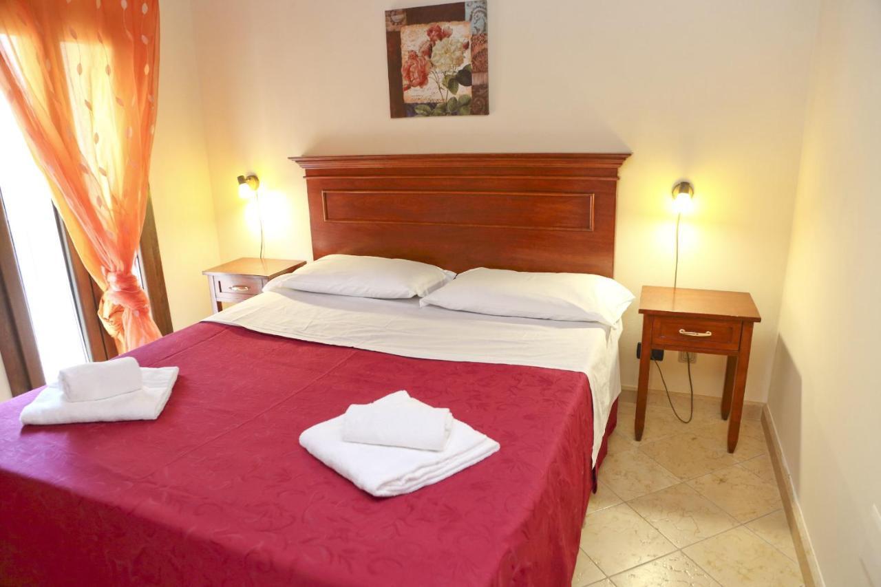 Apartment Mediterraneo - By Vacation Service Cefalu