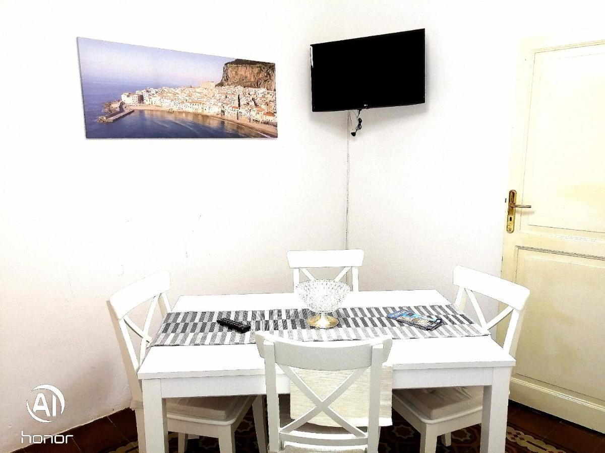 Casa Dei Normanni Ruggero * Cefalù
