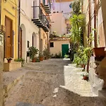 La Nicchia
