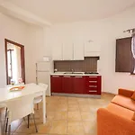 Rosabella Tea Apartment In Cefalu Center