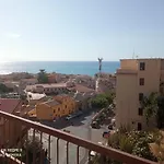 Royal View Apartment