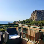Casa Andrea Con Vista Mare
