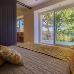 Domus Aurea Luxury Apartment Cefalu