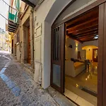 Cocciu D\'Amuri Apartment