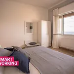 Seaview Rooms In The Center By Wonderful Italy
