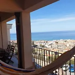 Moderno Appartamento Con Vista Su Cefalu