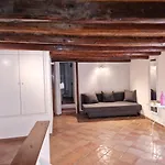 Le Stanze Di Marta
