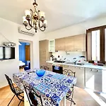 Casa Marzia By Housilia