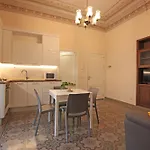Moro Central Apartment By Wonderful Italy