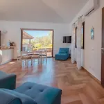 Villa Giorgia 2020