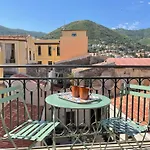 Maresia Apartment By Casa In Mente