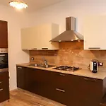 Ferienwohnung Fuer 6 Personen Ca 60 Qm In Cefalu, Sizilien Nordkueste Von Sizilien