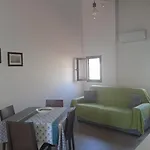 Casa Cleo