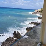 Franco\'S Suite