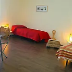 Porto Salvo Apartments