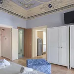 Porto Salvo Apartments