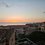 Amuni - Exclusive Suite In Centro A Cefalu Vista Mare