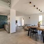 Villa Alla Baia Dei Sette Emiri By Wonderful Italy