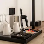 B&B Le Suites Di Costanza