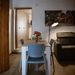 Cortilia Holiday House